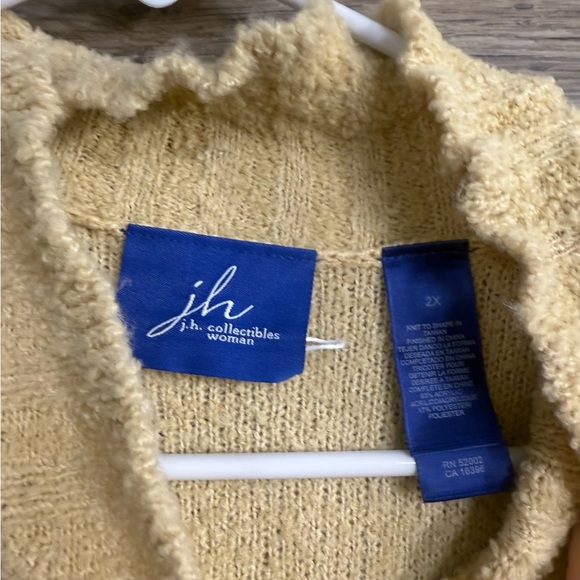 JM Collection Tan Turtleneck Sweater - Picture 8 of 8